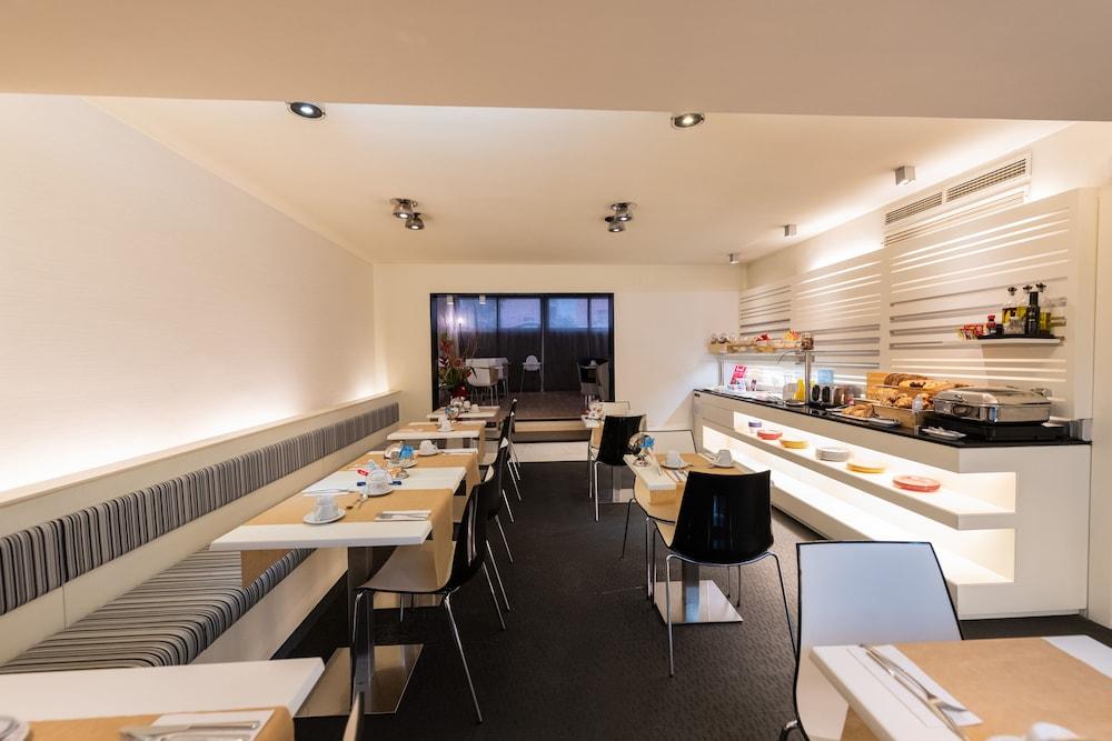 Atenea Rekord Suites Βαρκελώνη Εξωτερικό φωτογραφία