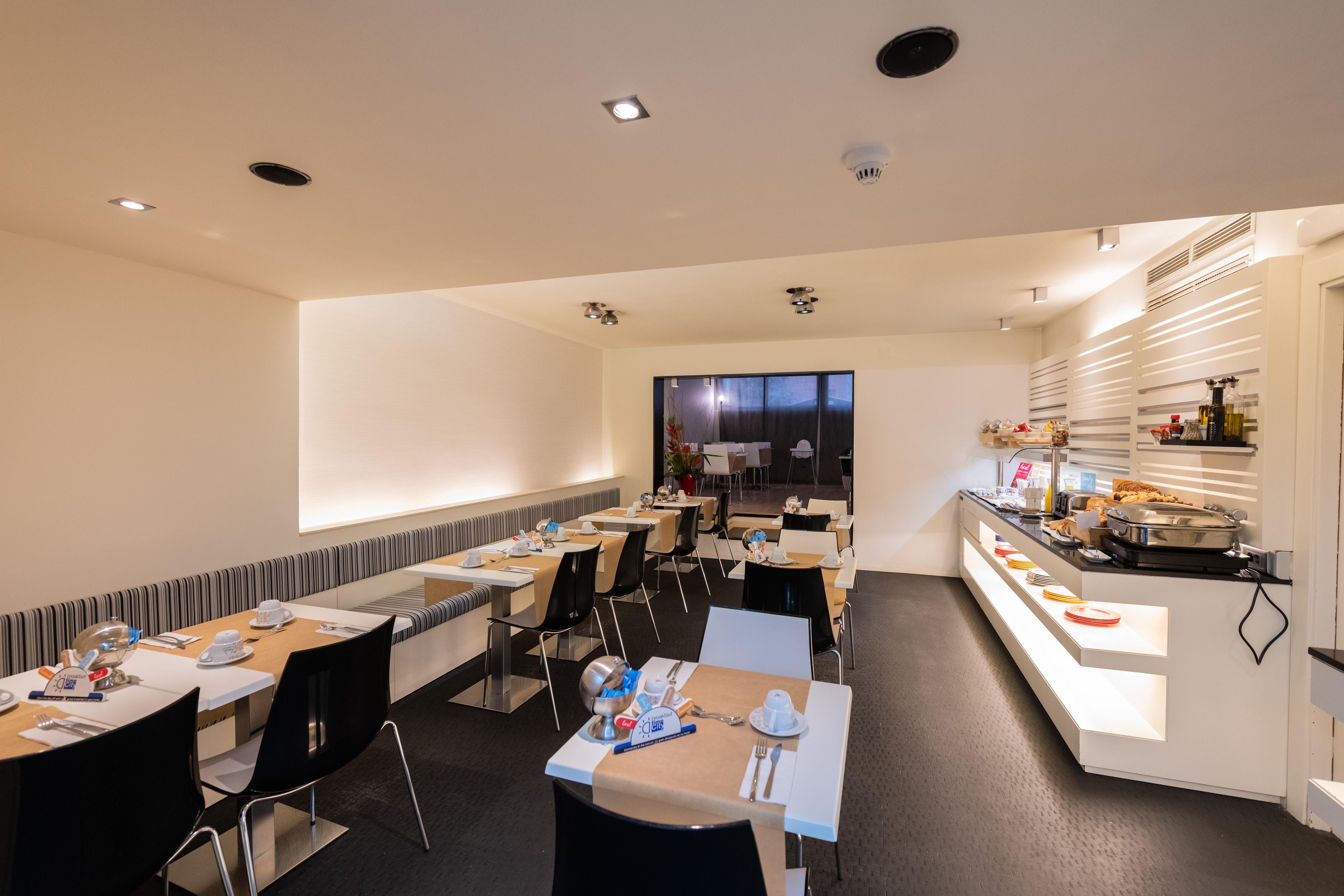 Atenea Rekord Suites Βαρκελώνη Εξωτερικό φωτογραφία