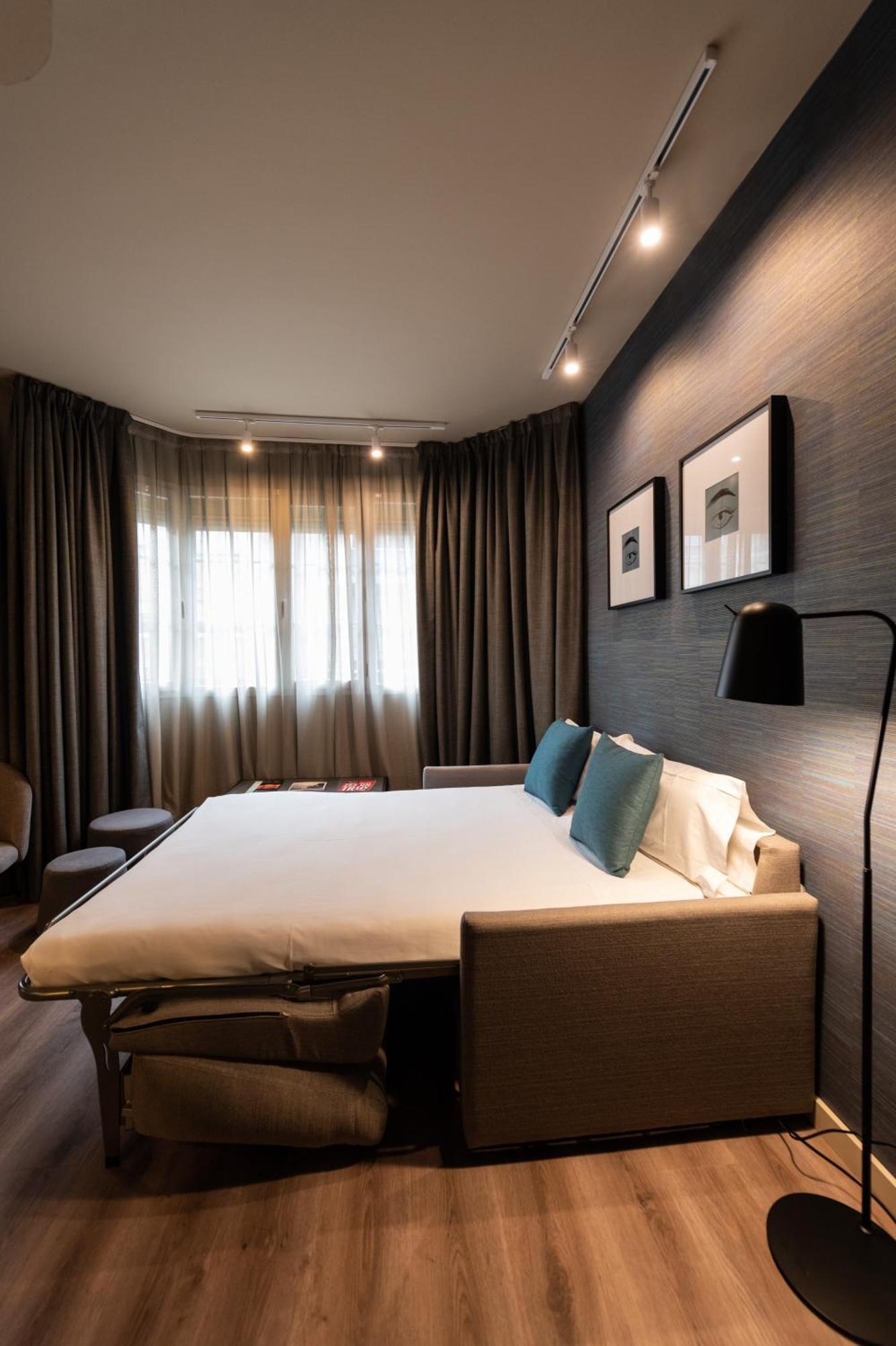 Atenea Rekord Suites Βαρκελώνη Εξωτερικό φωτογραφία