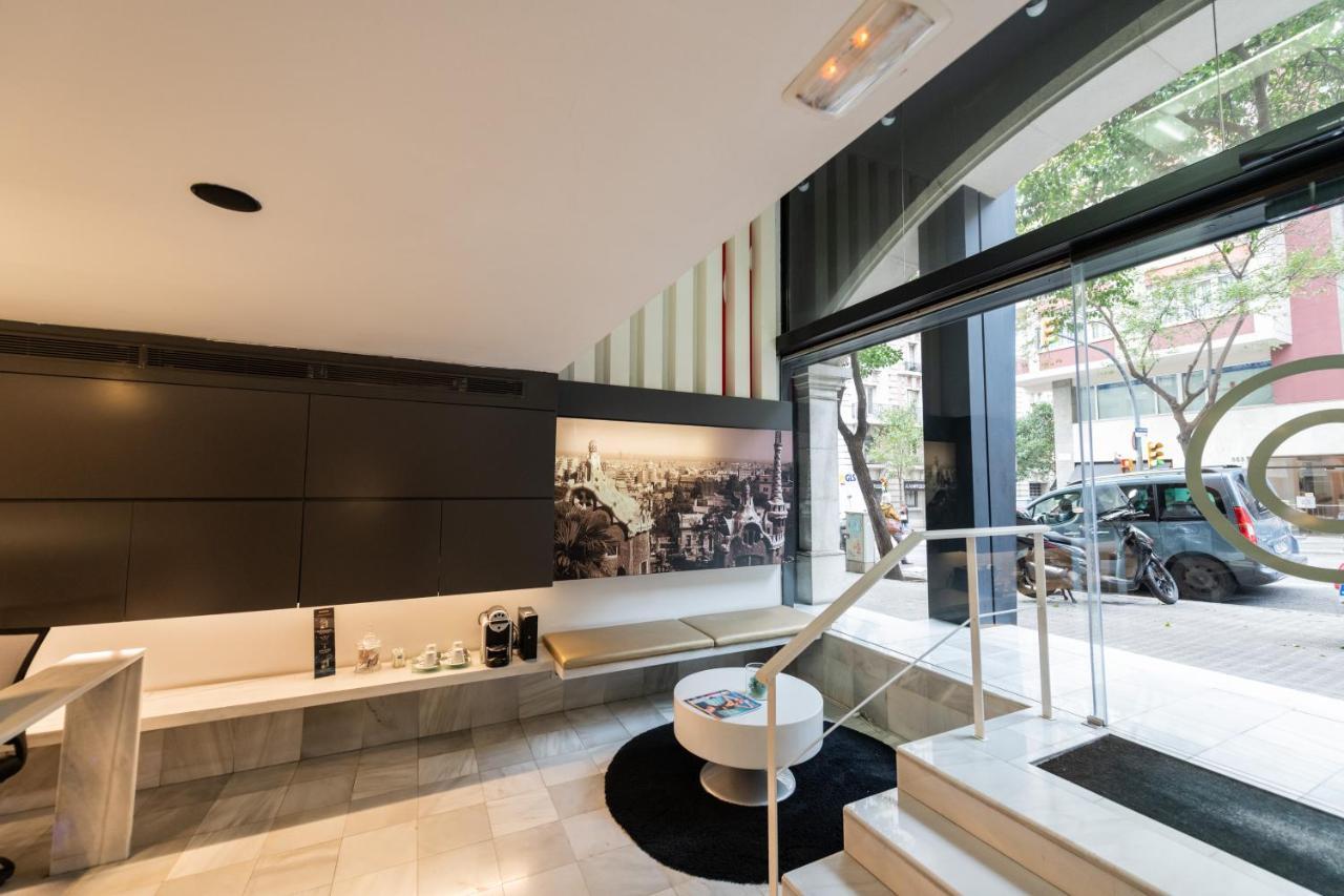 Atenea Rekord Suites Βαρκελώνη Εξωτερικό φωτογραφία