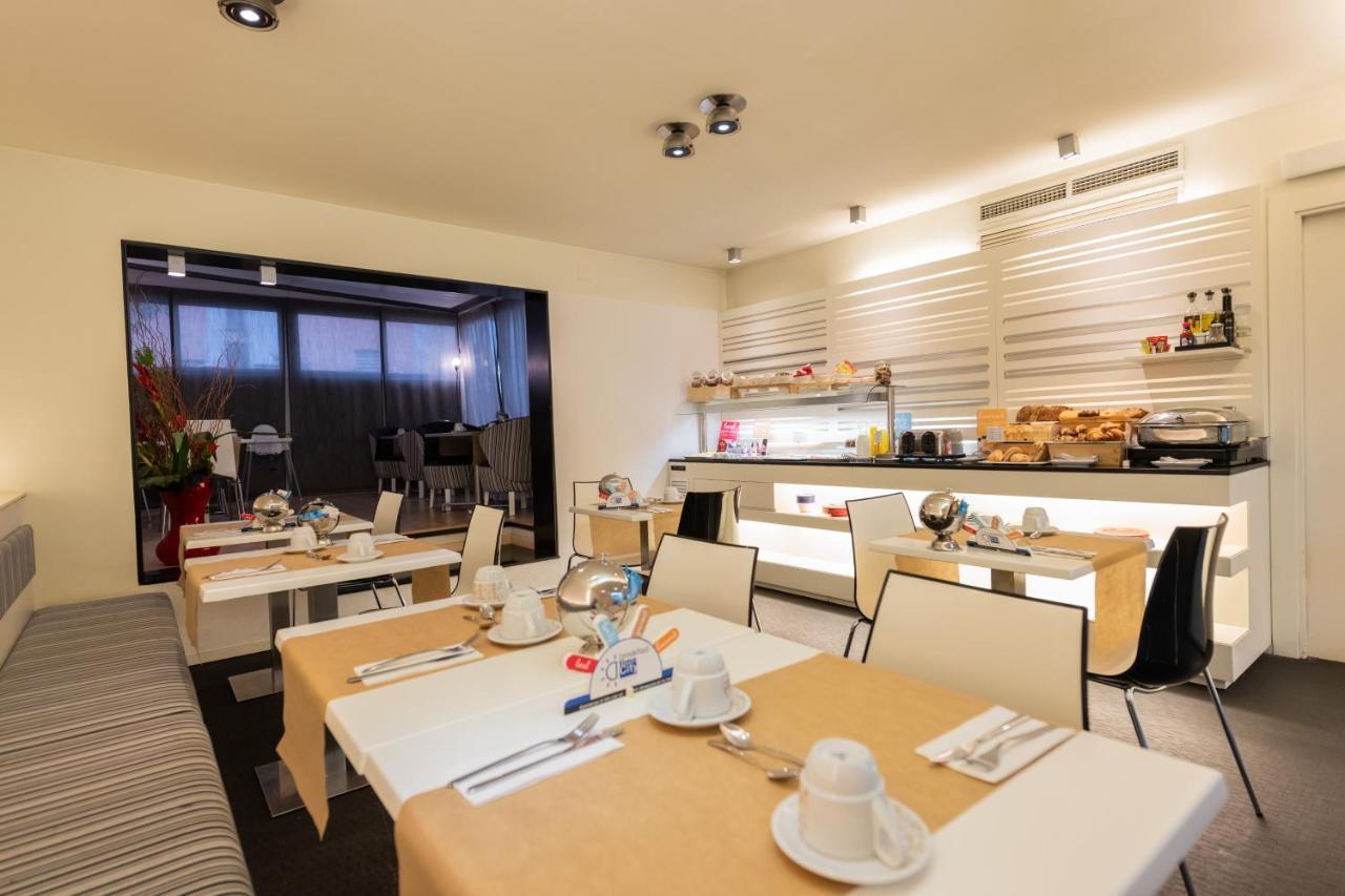 Atenea Rekord Suites Βαρκελώνη Εξωτερικό φωτογραφία